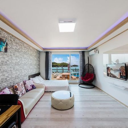 Dolsanmaru Pension Yeosu Eksteriør bilde