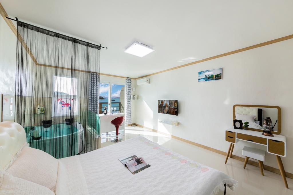 Dolsanmaru Pension Yeosu Eksteriør bilde