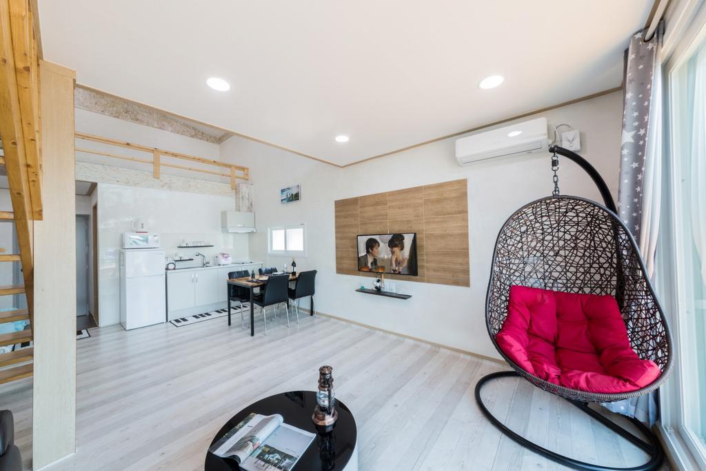 Dolsanmaru Pension Yeosu Eksteriør bilde
